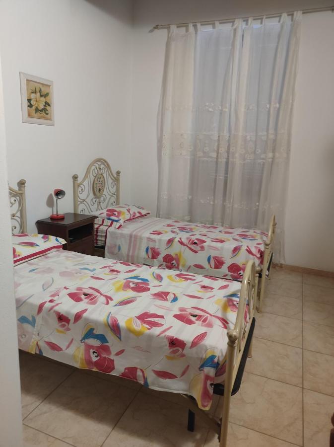 Guest House Efisio ألغيرو المظهر الخارجي الصورة