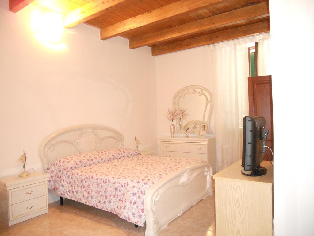 Guest House Efisio ألغيرو المظهر الخارجي الصورة